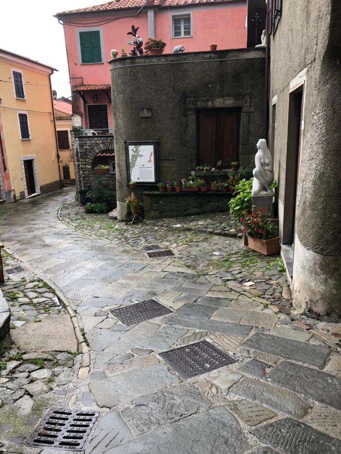 Papiriana La Casa Del Borgo_ Breathtaking Sea Wiew Фосдиново Екстериор снимка