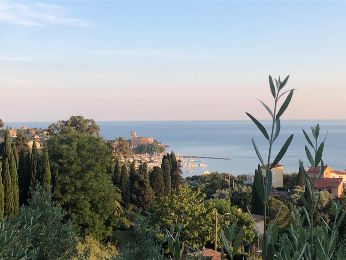 Papiriana La Casa Del Borgo_ Breathtaking Sea Wiew Фосдиново Екстериор снимка